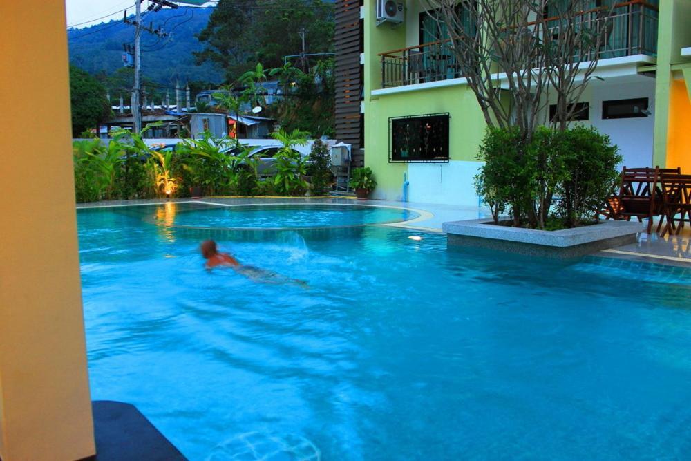 Kalim Beach Place Patong Exterior foto