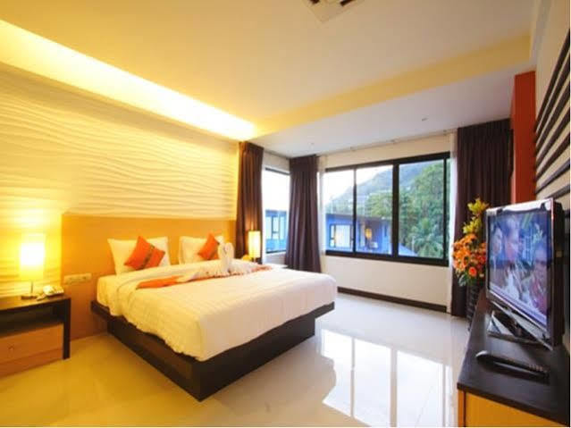 Kalim Beach Place Patong Exterior foto